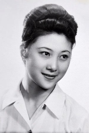 巢萍