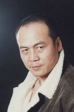 李侠